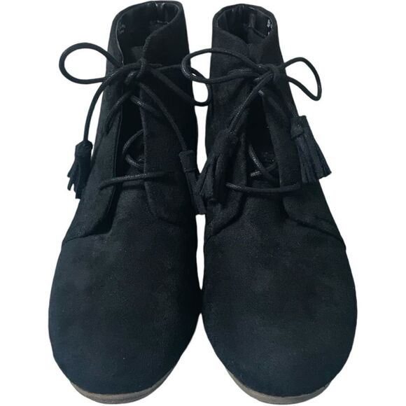 Dr. Scholl's Dakota Black Ankle Booties - Picture 1 of 9